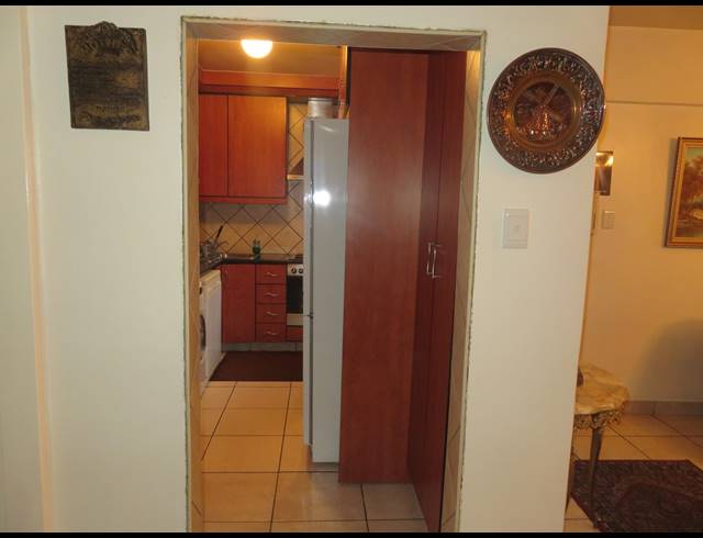 3 BEDROOM FLAT SOLD IN SUNNYSIDE